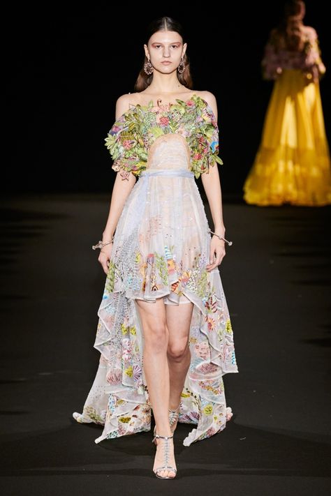 Rahul Mishra spring 2020 Rahul Mishra, Collection Couture, Couture Week, Floral Fashion, Tulle Prom Dress, Fashion Show Collection, Bollywood Fashion, Couture Collection, Couture Dresses