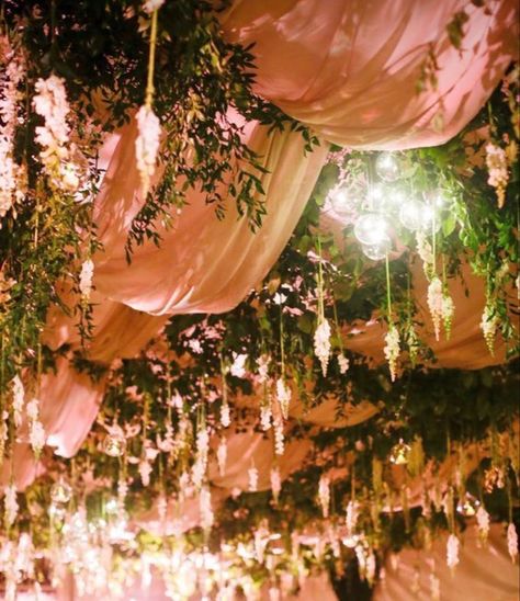 Floral Prom Theme, Enchanted Forest Prom, Prom Planning, Gala Decorations, Summer Ball, Debut Ideas, Gala Themes, Prom Themes, Marble House