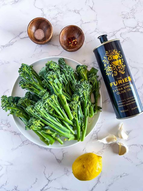 Sauteed Baby Broccoli (Broccoletti) with Lemon and Garlic - Big Delicious Life Baby Broccoli, Roasted Rainbow Carrots, Vegetable Side Dishes Healthy, Tenderstem Broccoli, Vegetable Side Dish, Healthy Vegetable, Rainbow Carrots, Vegetable Side, Healthy Vegetables