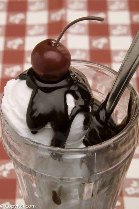 Ice Cream Sundae Bar Ideas, Sundae Bar Ideas, Hot Fudge Sundae, Fudge Sundae, Ice Cream Sundae Bar, Sundae Bar, Hot Fudge Sauce, Ice Cream Brands, Copykat Recipes