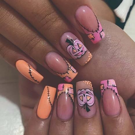 Fall Nails: Halloween Press on Nails Nails Whimsical, Halloween Chic, Nail Art Halloween, Unghie Nail Art, Medium Nails, Purple Acrylic Nails, Halloween Press On Nails, Labu Halloween, Nagellack Trends