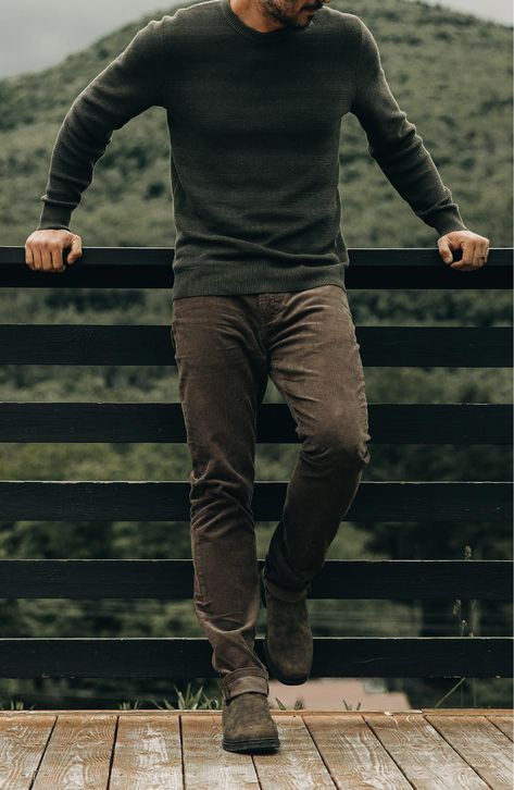 Rustic Outfits Men, Mens Wellness Aesthetic, Mens Winter Fits, Rugged Style Men Outfit, Men’s Winter Outfits, Mens Clothing Styles Rugged, Mens Rugged Style, Corduroy Pants Outfit Mens, Rustic Mens Fashion