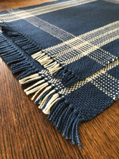 Log Cabin Placemats Weaving PATTERN. PDF instant download - Etsy Canada Handwoven Towels, Rigid Heddle Weaving Projects, Reversible Placemats, Rigid Heddle Weaving Patterns, Weaving Patterns Design, Weave Inspiration, Weaving Inspiration, Weaving Loom Projects, Towel Weaving