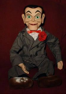 Ventriloquist doll EYES FOLLOW YOU Dummy Slappy prop creepy puppet Haunted Dolls Aesthetic, Creepy Marionette, Dummy Costume, Slappy Goosebumps, Creepy Doll Halloween Costume, Creepy Puppet, Goosebumps Slappy, Slappy The Dummy, Dummy Doll