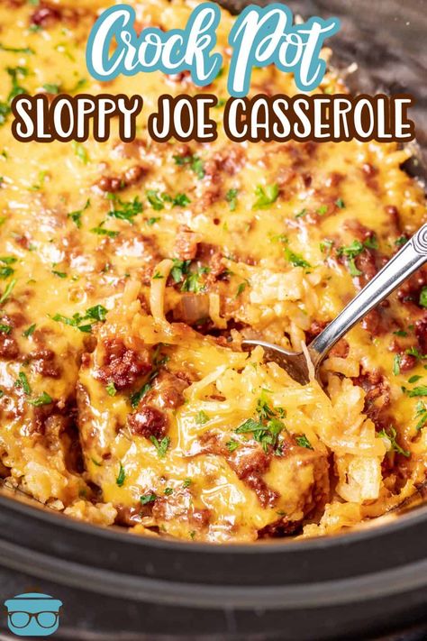 Crock Pot Sloppy Joe Casserole - The Country Cook Crock Pot Sloppy Joe, Crock Pot Sloppy Joes, Ground Beef Crockpot Recipes, Casserole Crockpot Recipes, Sloppy Joe Casserole, Slow Cooker Casserole, Crockpot Casserole, Easy Crockpot Dinners, Country Cook