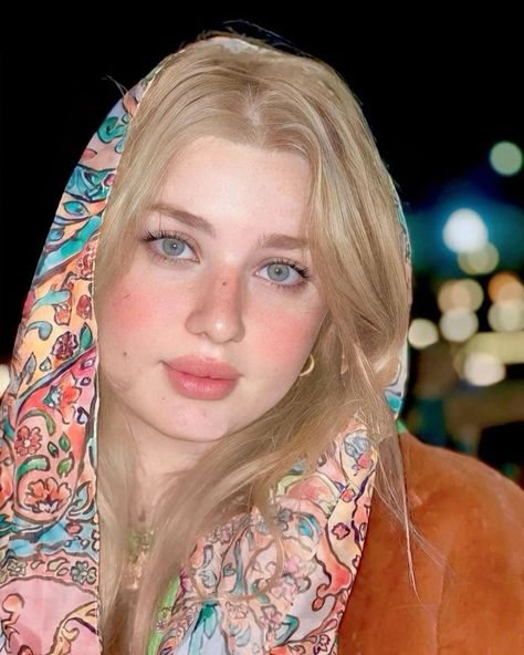 Pageant Makeup, Blonde Hair Makeup, Egyptian Beauty, Egyptian Women, Aesthetic Grunge Outfit, Gorgeous Eyes, Light Hair, Beautiful Smile Women, Belleza Natural