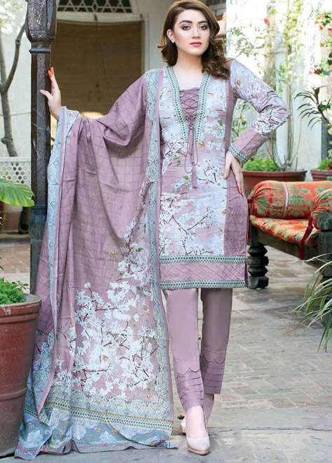 Five Star Printed Lawn Unstitched 3 Piece Suit FS19-L3 1001B - Spring / Summer Collection Design Kurta, Salwar Neck Designs, Lawn Work, Pakistani Fashion Casual, Pakistani Dresses Casual, Kurta Neck Design, Salwar Kamiz, Dress Neck Designs, Kurti Neck Designs