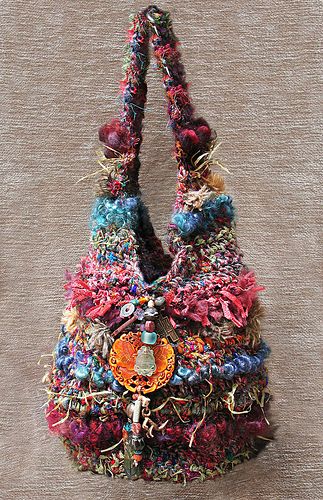 Ravelry: Bird's Nest Bags pattern by Myra Wood Knitting Bag Pattern, Crochet Shell Stitch, Crochet Geek, Bag Pattern Free, Recycled Sari Silk, Form Crochet, Knitting Bag, Crochet Bags Purses, Freeform Crochet