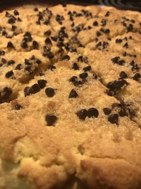 Dessert Pizza Chocolate Chip, Mr Gattis Dessert Pizza, Pizza Inn Chocolate Chip Pizza Recipe, Chocolate Chip Dessert Pizza, Pizza Ranch Copycat Recipes, Chocolate Chip Pizza Cookie, Pizza Inn Dessert Pizza, Cookie Pizza Chocolate Chip, Dessert Recipes Chocolate Chip