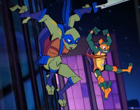 Rottmnt Poses, Mikey Rottmnt Screenshots, Leo And Mikey Rottmnt Screenshots, Rottmnt Leo Screenshots Movie, Rottmnt Movie Screenshots, Tmnt 2012 Mikey And Raph, Tmnt 2012 Mikey Screenshots, Tmnt Movie, Teenage Ninja