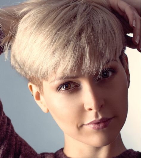 Pixie Haircut Fine Hair, Cute Pixie Haircuts, Kort Bob, Short Pixie Bob, Pixie Bob Hairstyles, Short Sassy Haircuts, Sassy Haircuts, Pixie Bob Haircut, Short Hair Pixie Cuts