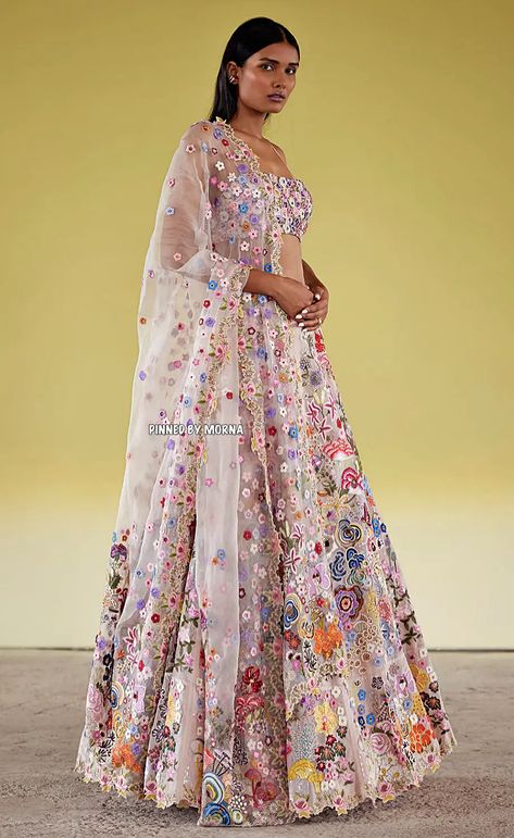 Rahul Mishra - India 🇮🇳 Rahul Mishra Lehenga, Mishra Lehenga, Embroidered Bridal Lehenga, Rahul Mishra, Jeans Outfit Women, Embroidered Lehenga, Indian Bridal Outfits, Indian Fashion Designers, Pernia Pop Up Shop