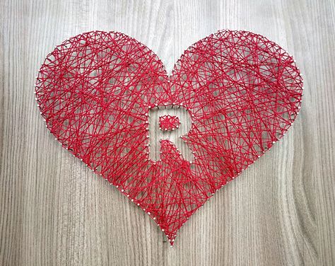 String Art | Heart Shape | Love | Letter R | Nails R Heart, Photo Album App, String Art Letters, Decoupage Letters, M Letter Design, String Art Heart, Classy Wallpaper, Art Letters, Hollywood Songs