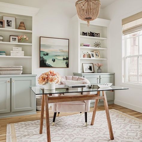 Tera Sassin (@terasassin) • Instagram photos and videos California Casual Design, Feminine Home Office Inspiration, California Home Office, California Casual Office, Table As Office Desk, Desk Alternatives, California Casual Interior Design, Casual Home Office, Florida Home Decorating