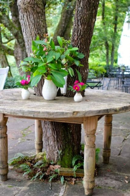 TREE TABLE INSPIRATION THURSDAY | Two Men and a Little Farm | Bloglovin’ Tree Outdoor Ideas, Bench Around Trees, Landscaping Around Trees, Blackberry Farms, Backyard Diy, Tree Table, Garden Cafe, Have Inspiration, Table Inspiration