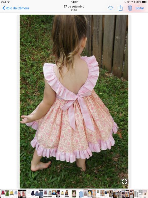 Adele Dress, Girls Frock Design, Girl Dress Patterns, Kids Designer Dresses, Kids Frocks, Baby Frocks Designs, Frocks For Girls, Dresses Kids Girl