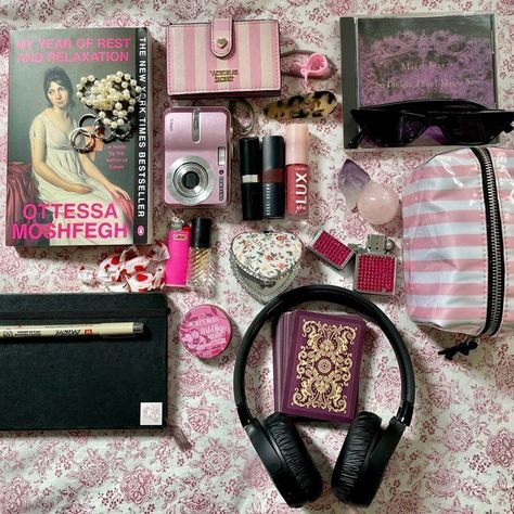 Comfy Trunk Car, Fantasia Centaurette, Rikki H2o, Coquette Bag, Manic Pixie, Inside My Bag, I'm Just A Girl, Purse Essentials, Handbag Essentials