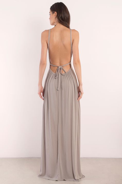 Elegant evenings are a cinch in the Grey Lake Halter Maxi Dress. This flowing maxi dress has a gathered halter neckline with a sexy exposed back and r - Fast & Free Shipping For Orders over $50 - Free Returns within 10 days! Maxi Dress For Beach, Backless Halter Dress, Dress For Beach, Look Boho Chic, Halter Dress Summer, Fitted Maxi Dress, Backless Maxi Dresses, Grey Dress, Halter Maxi Dresses