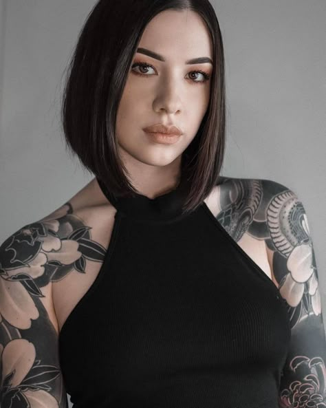 Arm Cover Up Tattoos, Mujeres Tattoo, Face Tattoos For Women, Skull Girl Tattoo, You Got That, Ink Model, Tattoed Women, Talk Too Much, Tattoed Girls