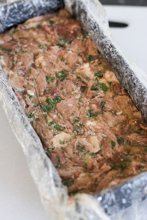 Head Cheese Recipe, Hog Head Cheese Recipe, Pork Head, Chitterlings Recipe, Hog's Head Cheese, Boar Recipes, Head Cheese, Cheese At Home, Coconut Cream Pie Recipes