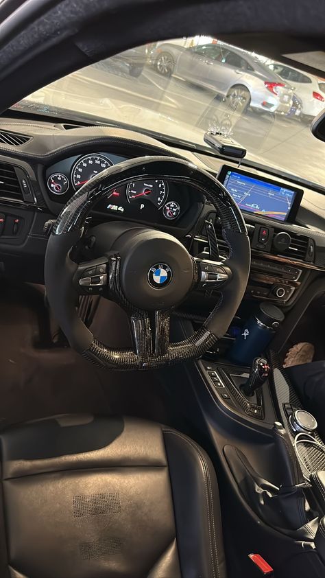 Bmw M3 F80 Interior, Bmw M4 Inside, Bmw Interior Wallpaper, M4 Interior, Bmw M4 Interior, Bmw X4 M40i, Hot Wheels Diy, E92 335i, Bmw M4 F82