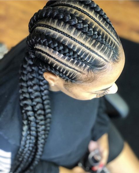 Big And Small Straight Back Cornrows, Big Conrows Lines, Etisalat All Back Hairstyle, Big Conrows Lines And Braids, Latest Conrows Lines For Black Women, Feed In Cornrow Hairstyles, Backline Hairstyle Braids, 6 Big Braids, Crownrows Braids