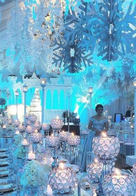 Frozen Theme Wedding, Winter Wonderland Theme Decorations, Winter Wonderland Quince, Winter Wonderland Wedding Decorations, Quinceanera Winter Wonderland, Wonderland Wedding Decorations, Sweet 16 Winter Wonderland, Winter Wonderland-party, Winter Wonderland Wedding Theme