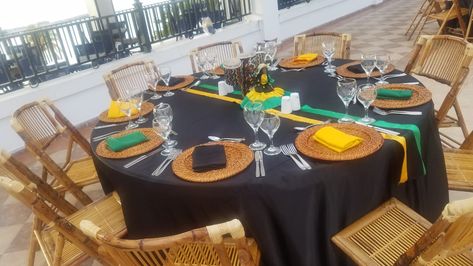 Jamaican Party Ideas, Jamaican Theme Party Decoration, Jamaican Table Decorations, Jamaican Theme Wedding Ideas, Jamaican Theme Party, Jamaica Party, Africa Theme Party, Jamaican Party, Themed Dinner