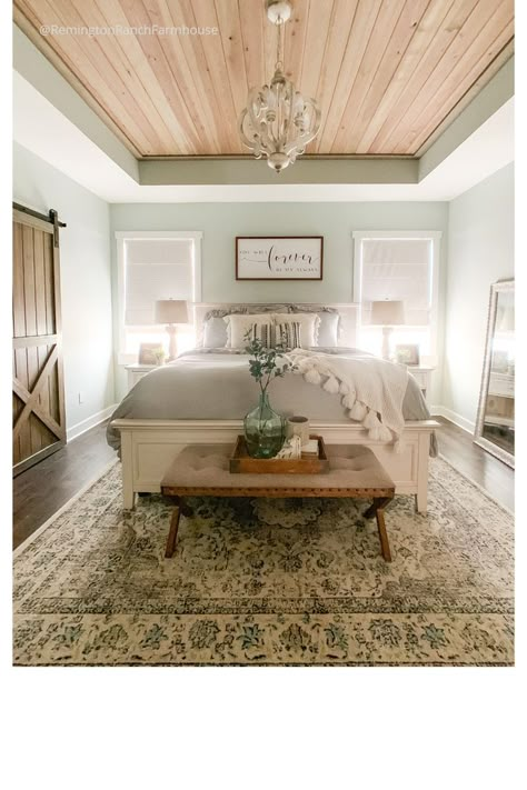 Ranch Farmhouse, Farmhouse Decor On A Budget, Farmhouse Master, Master Decor, Farmhouse Bedroom Decor, Dreamy Bedrooms, Couple Bedroom, Farmhouse Bedroom, Master Bedrooms Decor