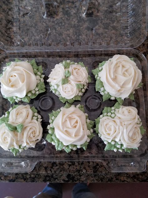 White roses cupcakes - Grammy's Cupcakes Plus Wedding Anniversary Cupcakes Ideas, White Cupcakes With Greenery, Celebration Of Life Cupcakes, Bridal Shower Cupcake Ideas Classy, White Wedding Cake With Cupcakes, White Cupcakes Decoration, White Floral Cupcakes, White Flower Cupcakes, White Rose Cupcakes