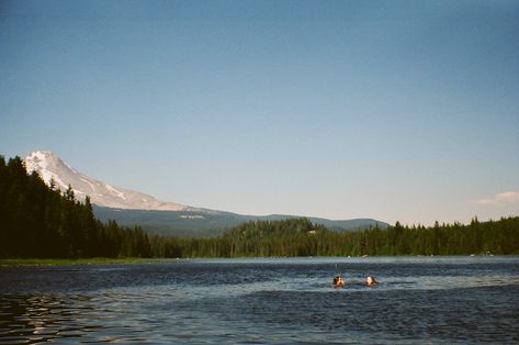 Mountains On Film, Mt Joy Aesthetic, Pnw Summer, Pnw Aesthetic, Mt Hood, Love Relationship, Summer Dream, 35mm Film, Pretty Places