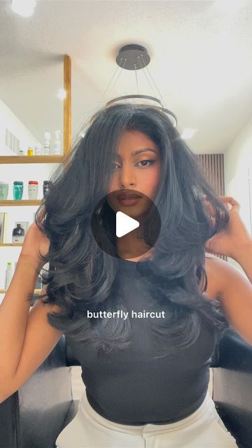 Krishna Patel ✨ Beauty + Self Care on Instagram: "I got the butterfly hair cut ✨ thanks to @osmanbhatty and @cassandra_topartist they killed it as always 💖 I wanted a bit of change this time so I went quite a bit shorter but what do you guys think?  . . . .  Butterfly haircut Haircut inspo 2023 Layered haircut  #butterflyhaircut #layeredhaircut #haircutinspo" Haircut Inspo 2023, Butterfly Haircut Back, Butterfly Cut On Long Hair, Butterfly Cut Hair Medium, Butterfly Cut Hair, Butterfly Hair Cut, Butterfly Haircuts, Sunkissed Hair Brunette, Beauty Self Care