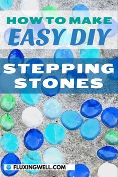 Clay Stepping Stones, Diy Garden Posts Decorative, Stepping Stones For Grandma, Fairy Stepping Stones, Making Stepping Stones For Garden, Diy Garden Stepping Stone Ideas, Diy Round Stepping Stones, Mosaic Pavers Diy How To Make, Sea Glass Mosaic Diy Stepping Stones