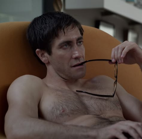 Jake Gyllenhaal Shirtless, Velvet Buzzsaw, Karl Glusman, Harris Dickinson, Jake G, Donnie Darko, Gay Romance, Matt Damon, Netflix Streaming