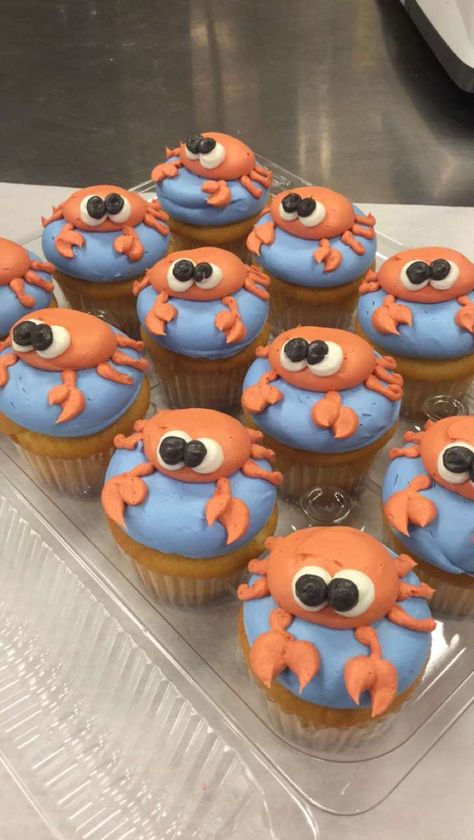 Crab Cupcakes For Kids, Cupcake Ocean Theme, Cupcakes Decoration Summer, Cute Summer Cupcakes Ideas, Cupcake Design Ideas Easy, Fun Cupcakes Decoration, Cute Summer Cupcakes, Sea Animal Cupcakes, Fun Cupcake Designs