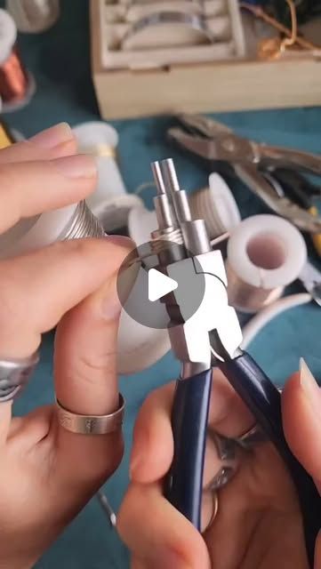 Cleaning Silverware, Coil Twist, Earrings Handmade Tutorial, Smith Tools, Bracelets With Beads, Earring Making Supplies, Boho Jewelry Diy, Wrapping Tutorial, Silversmithing Jewelry