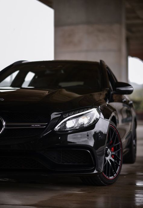 Cls 63 Amg, Mercedes Benz Wallpaper, Car Iphone Wallpaper, Mercedes Wallpaper, مرسيدس بنز, Mercedes Cls, Dark Wallpapers, Mercedes Benz Cls, Mercedes Benz G Class