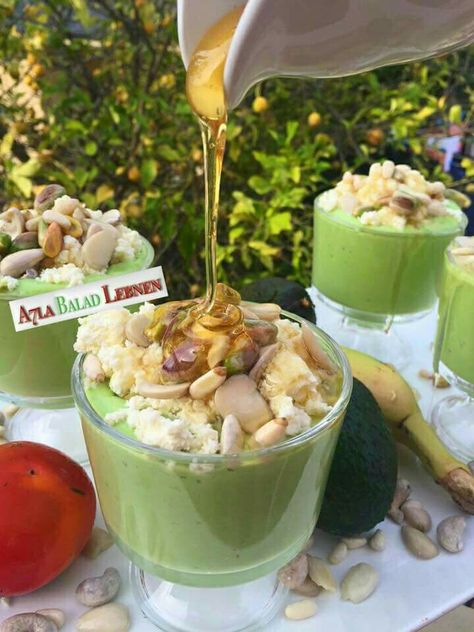 Avocado Cocktail, Tasty Food, May 20, Cocktail Drinks, Fun Desserts, Lebanon, Chocolate Fondue, Acai Bowl, Nuts