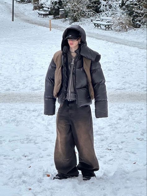 Archive Winter Outfits, Winter Archive Fashion, Archive Outfits Men, Winter Aesthetic Outfit Men, Marlon Noah Outfits, Winter Outfits Men Aesthetic, Marlon Noah, Baggy Pants For Men, Style Baggy Pants