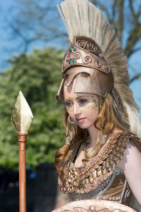 Athena Cosplay, Athena Costume, Pallas Athena, Goddess Outfit, Couple Halloween Costumes For Adults, Star Costume, Greek Goddess Costume, Elves Fantasy, Greek Warrior