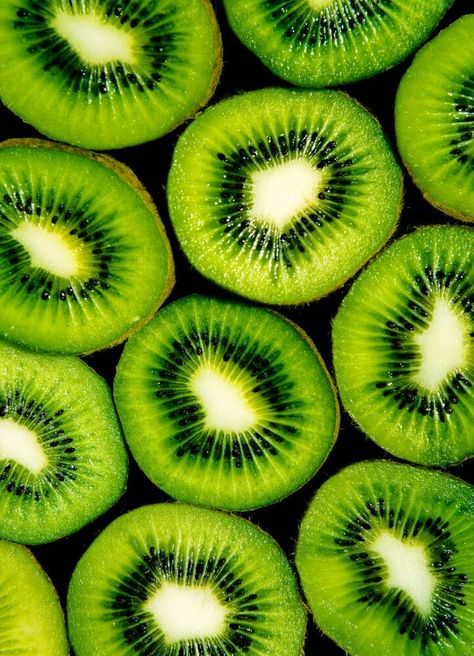 Kiwi Background, Cooking Advice, Fruit Photography, Dried Figs, Fruit Slice, Kiwi Fruit, Contemporary Photographers, Digital Print Fabric, Food Illustrations