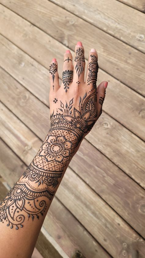 Floral, Henna, evil eye, fingers Henna Style Tattoo Hand, Henna Designs Butterflies, Cool Henna Tattoos Hands, Henna Tattoo Permanent, Arm Henna Designs Simple, Henna Designs On Arm, Complicated Henna Designs, Henna Designs Complicated, Arm Mehndi