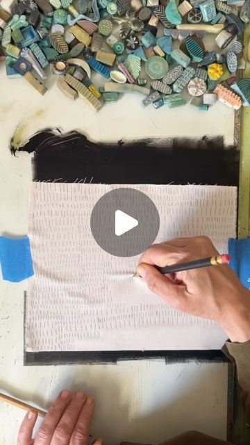 92K views · 5.6K likes | Jeanne McGee on Instagram: "Trying something new😀 Monotypes onto fabric..rolling out the ink and drawing through the fabric🖤 . . #fabricdrawing #monotypes #monotype #speedballink #printmaking #printmaker #printmakersofinstagram #fabricprinting #fabricpattern" Monoprint On Fabric, Printmaking On Fabric, Monotype Printmaking Ideas, Collagraph Art, Monoprint Tutorial, Monoprint Ideas, Monoprint Artists, Drawing On Fabric, Monotype Prints