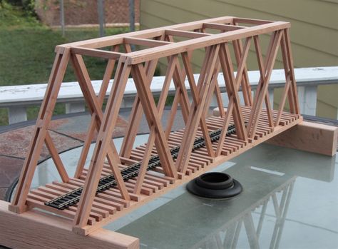 Truss Bridge Model, Truss Bridge Design, Toothpick Bridge, Kids Engineering Projects, Space Truss, Bridges Architecture, Bridge Project, Wood Truss, Bridge Structure