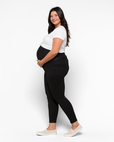 1822 Denim Wynter Maternity Skinny Jean in Black. Stitch Fix, Capri Pants, Pants, Black, Trousers