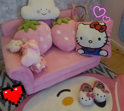 Strawberry Couch, Kawaii Strawberry, Bedroom Idea, Gaming Room Setup, Winning The Lottery, Gaming Room, Room Setup, Room Inspo, Game Room