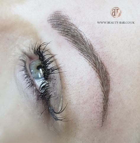 Blonde Microblading, Permanent Eyebrow Tattoo, Eyebrow Shapes, Arch Brows, Makeup Eyebrows, Brow Tattoo, Arched Eyebrows, Shape Tattoo, Beautiful Eyebrows