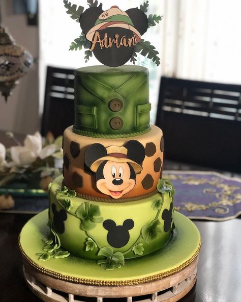 Cakes And More! 🍰 on Instagram: “Safari!!. . . . . #cakestagram #dessert #cakedecorator #lovecake #spongecake #cakeoftheday #cakelover #cupcakes #cakedecorating #cakes…” Mickey Mouse Safari 2nd Birthday, Mickey Mouse Safari Cupcakes, Mickey Mouse Safari Birthday Cake, Mickey Safari Cake, Mickey Mouse Safari Smash Cake, Mickey Safari Birthday Cake, Mickey Mouse Safari Cake, Mickey Mouse Safari Birthday, Mickey Safari Cake Smash