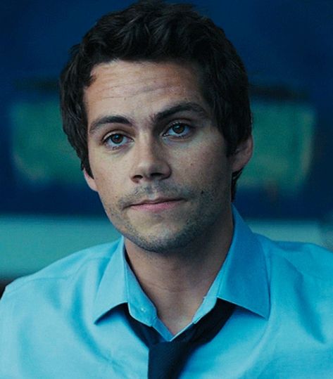 Face Claims Gif, Dylan Obrien Gif, Batman Oc, Dylan O Brien Gif, Slow Dancing, Hairstyle Long, Dylan Obrian, Dylan Obrien, Male Celebs