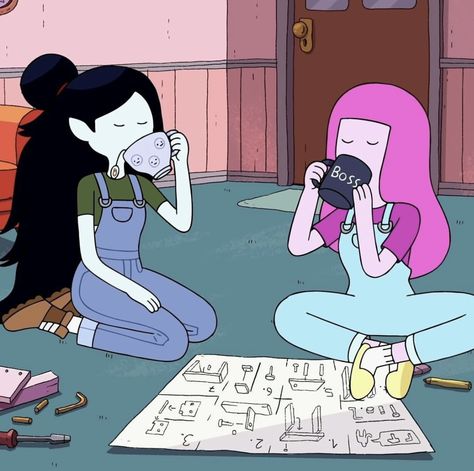 Marceline Outfits, Adventure Time Princesses, ليلو وستيتش, Matching Tats, Marceline And Princess Bubblegum, Marceline And Bubblegum, Adventure Time Marceline, Vampire Queen, Arte Van Gogh